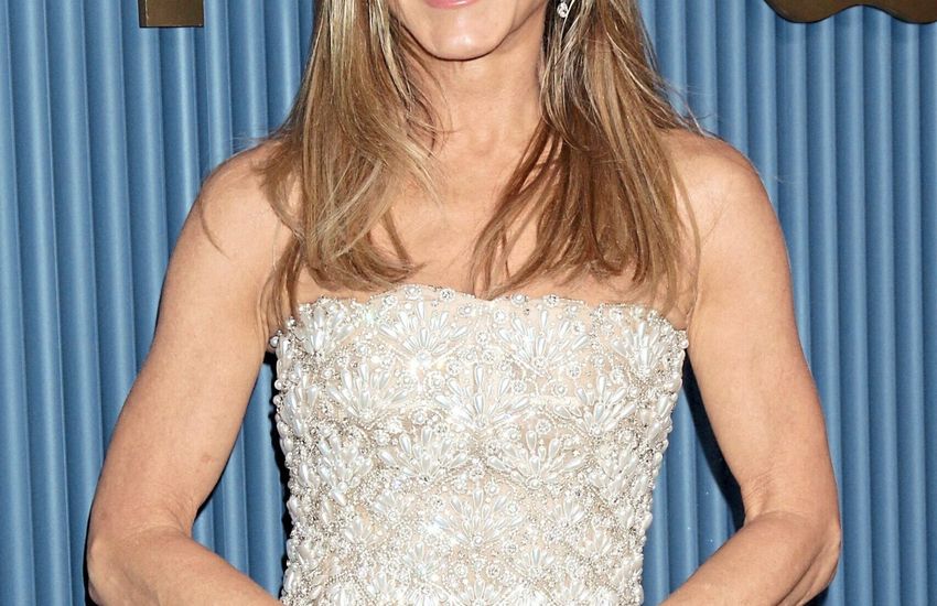 Jennifer Aniston Secretly Rekindles Love with Enigmatic Hypnotherapist Jim Curtis