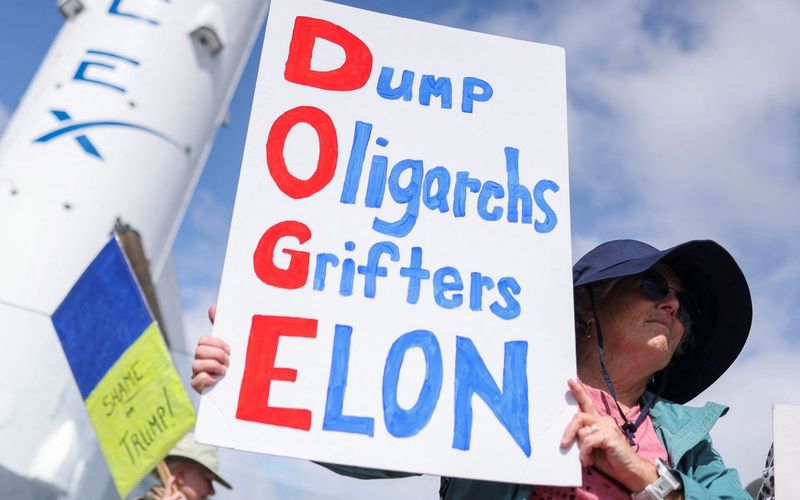 Ex-DOGE Chief's Undermining Tactics Spark Alarm