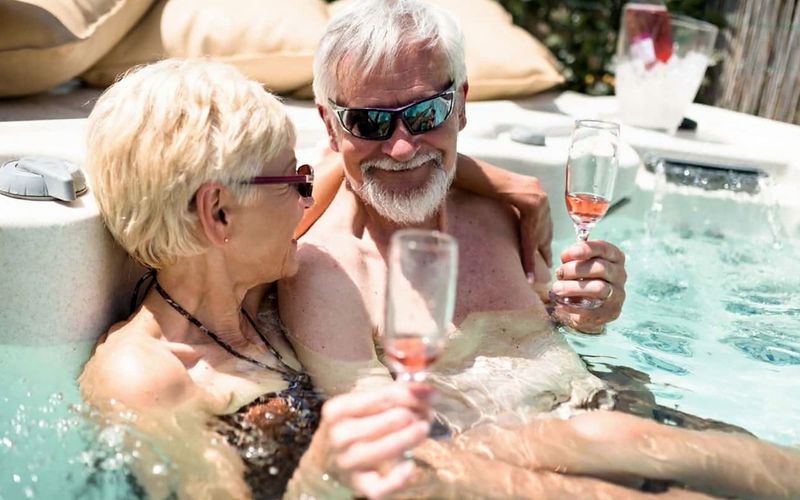 Planning a Second Honeymoon after Decades of Marriage? Read These 4 Tips First