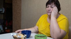 Emotional Eating and Weight Management: Navigating the Connection